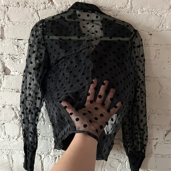 🚨CLEARANCE! MAKE AN OFFER🚨 MANGO Mesh Button Down - Picture 5 of 5